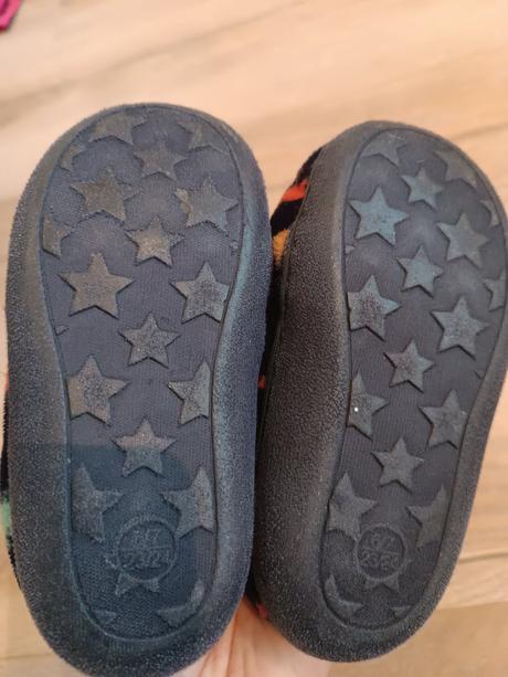 Papučky prezuvky papuče, 23