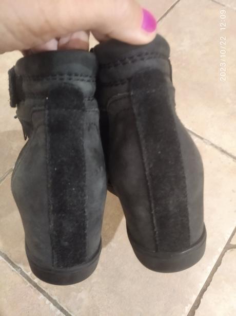 Damske platformy, 36