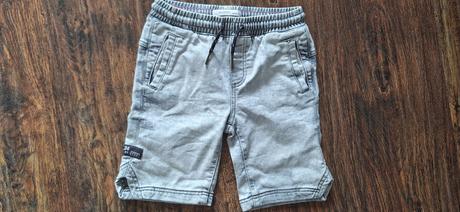 Šortky, reserved,122