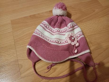 Dievčenska čapica, 