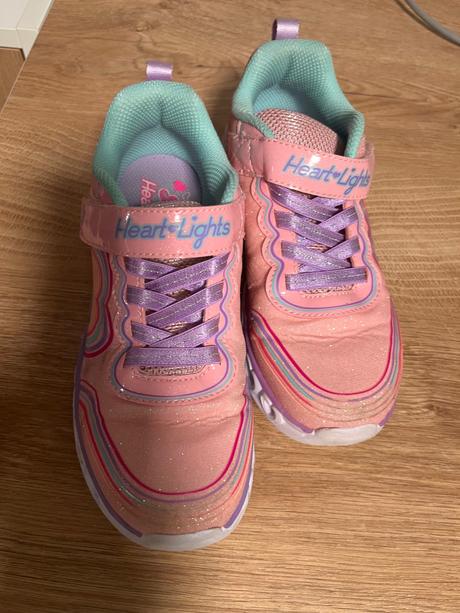 Skechers 32, skechers,32