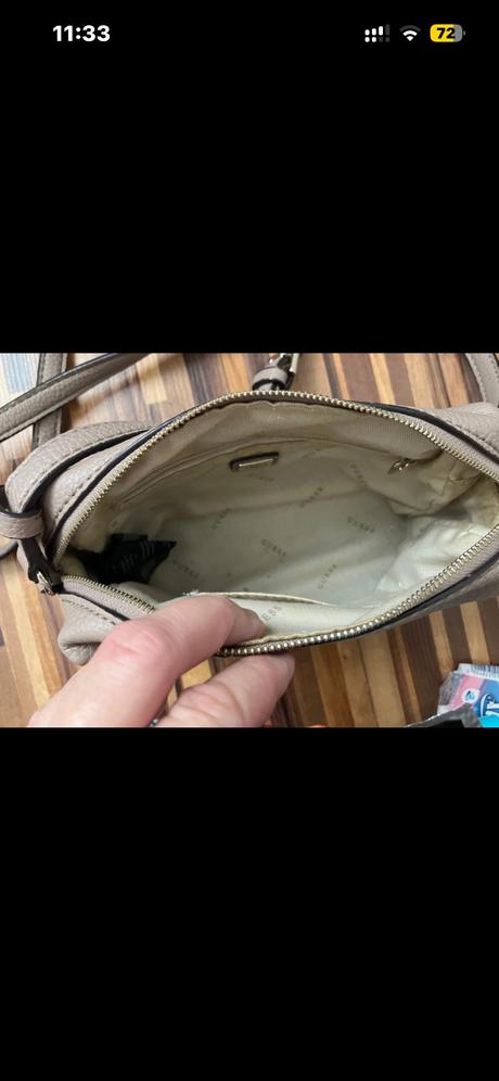 Kabelka guess, guess