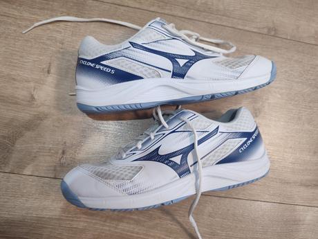Tenisky, mizuno,42