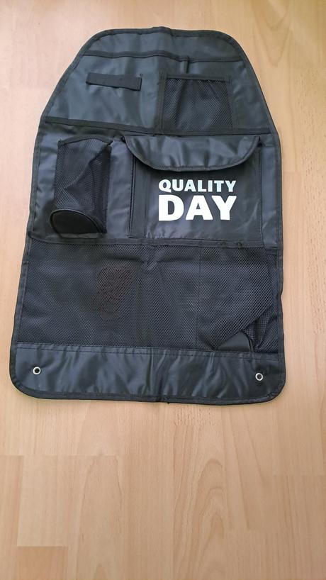 Sedadlový organizér do auta, 
