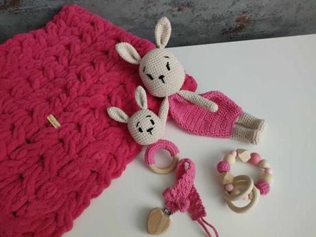 Háčkovaný set pre bábätko, 