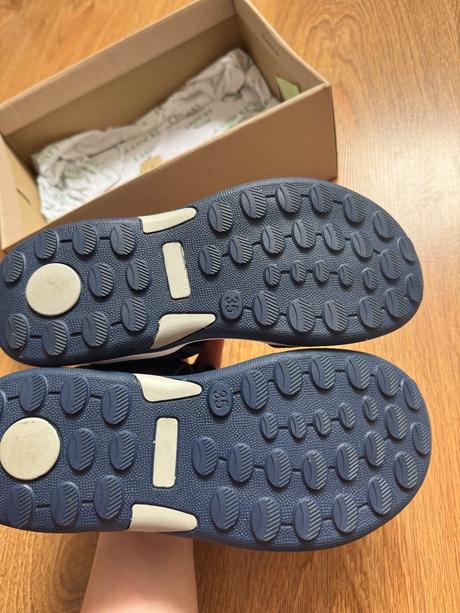 Sandále, lasocki,35