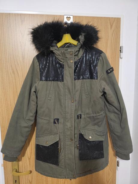 Teplá kožušinová bunda 152 darujem, reserved,152