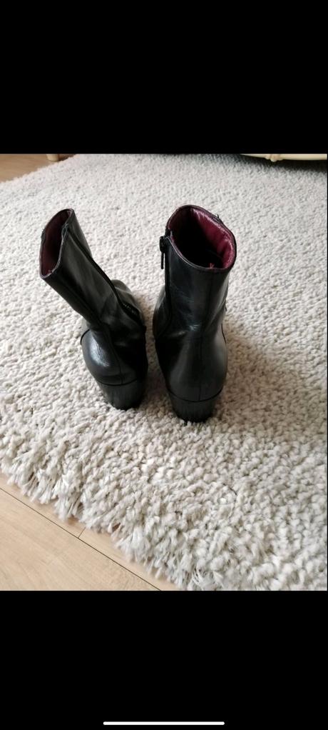 Čiżmy pravá koža, 39