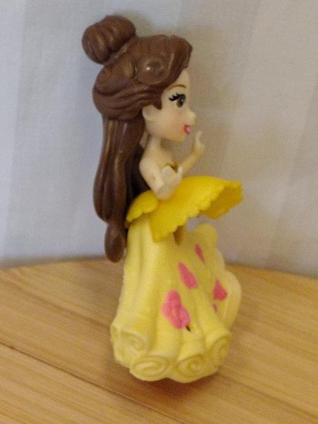Zberateľská retro princezná bella disney hasbro,
