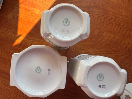 Karlovarský porcelán olej,ocot, cukor, 