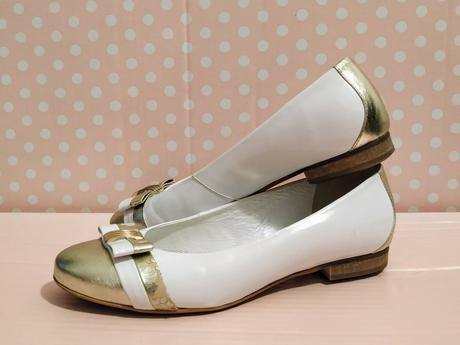 Zničené kožené topánky, 37