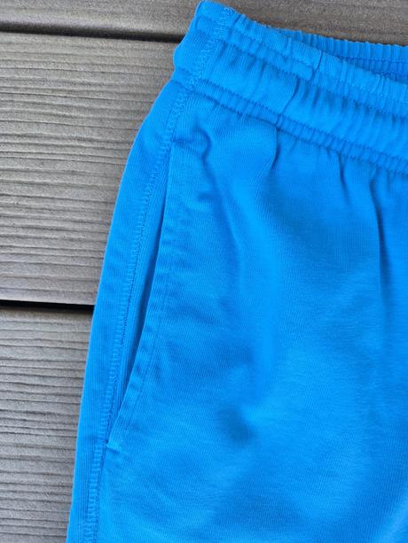 Krásne chlapčenské svetlomodré tepláky, nike,170