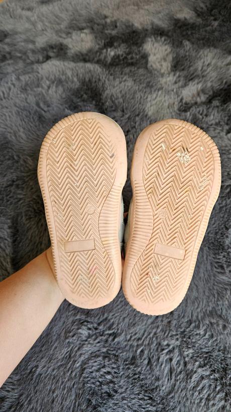 Protetika sandálky 25, protetika,25