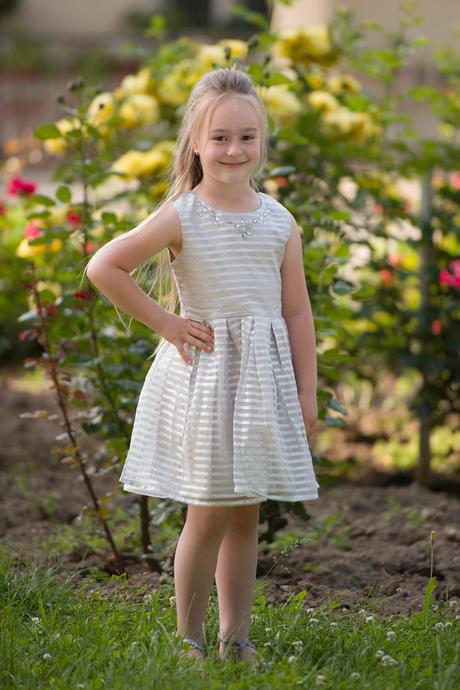 Luxusné sviatočné šaty yumi girls uk, yumi,128 / 152 / 164