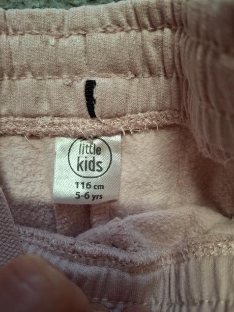 Tepláky pre dievčatko, 116