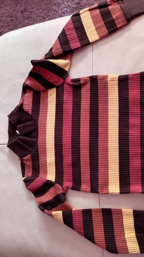 Priliehavé šaty, coccodrillo,128