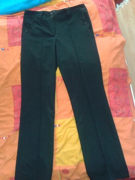 Nohavice s blúzkou, 38