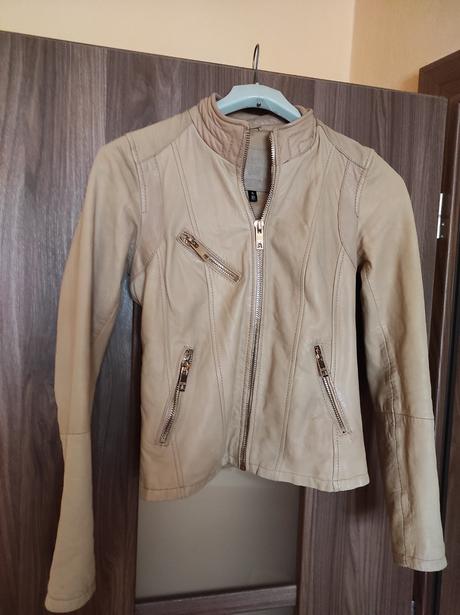 Kožená bunda, bershka,s