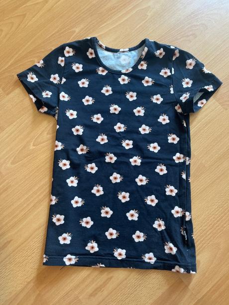 Tričko s kvietkami betty mode 152, betty mode,152
