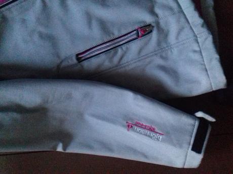 Softshellová bunda, 40