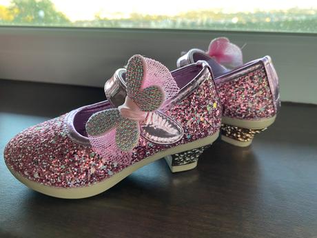 Trblietave topanocky s opatkom, 24