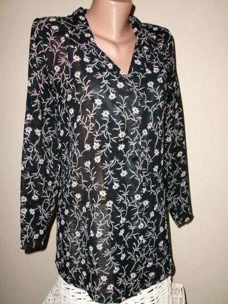 Ľahká blúzočka s kvetinkovou potlačovu, veľ.xl-xxl, xl
