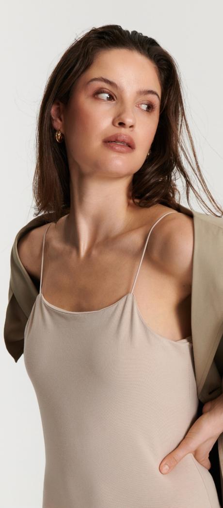 L/m béžové priliehavé saty, sinsay,l