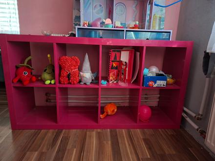 Deliaca stena -knižnica, 