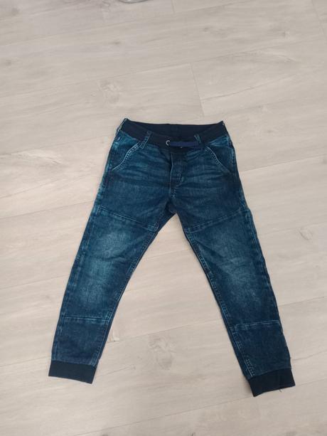 Pekné hm rifle,v.128 nosené do školy, h&m,128