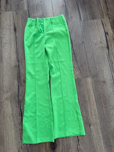 Zelene nohavice, sinsay,s