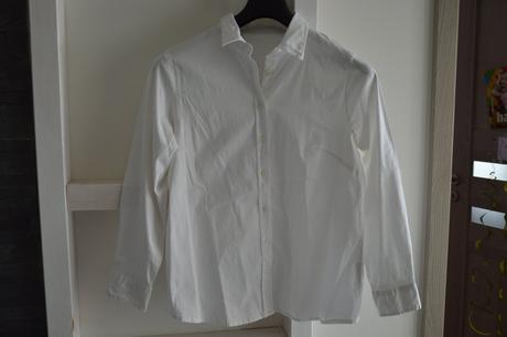Biela košeľa, 48