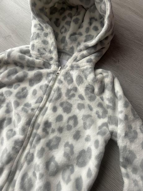 Velurove pyžamo perfektný stav, f&f,134