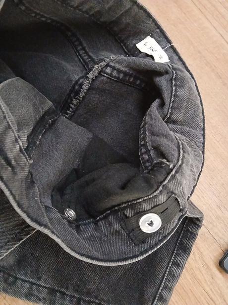 Dievcenske suknosortky, f&f,128