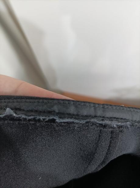 Puzdrová strečová sukňa, f&f,46