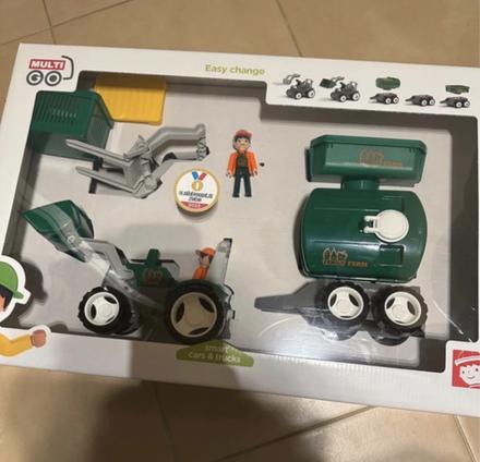 Farma set igracek traktor a figurky, 