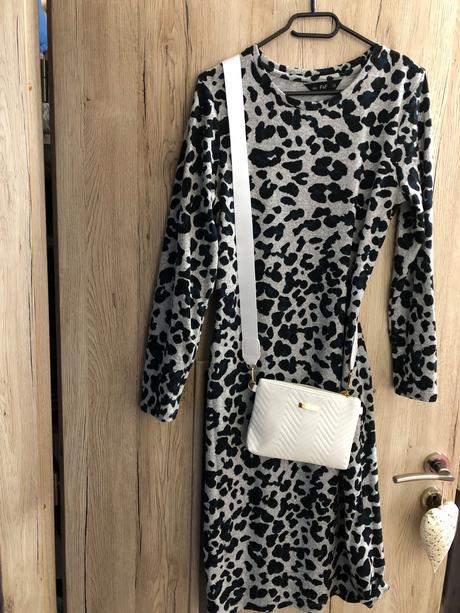 Šaty teplejšie 40c, f&f,40