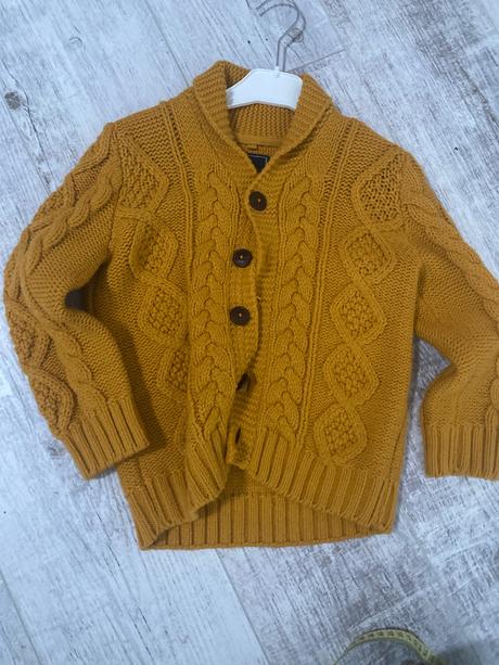 Next sveter, next,122