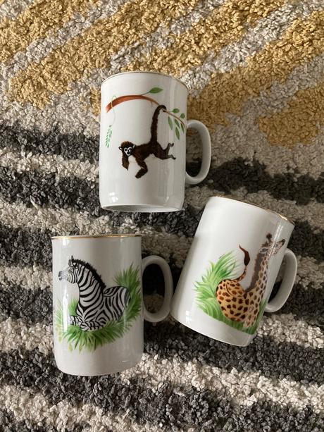Retro hrnčeky zvieratá,