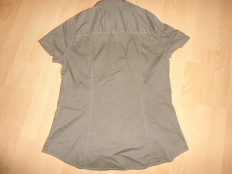 Olivovo-zelena kosela logg, l.o.g.g.,l