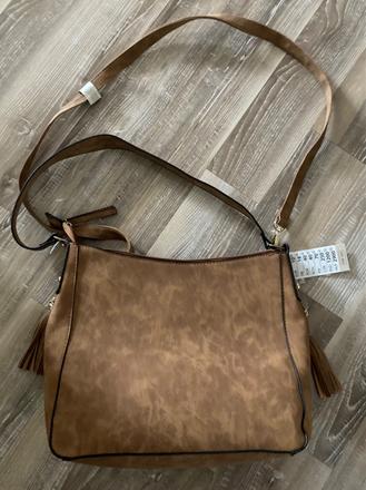 Krásna kabelka úplne nová,krásna farba, pepco