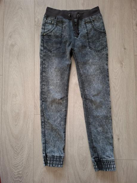 Nohavice v.152, yigga,152