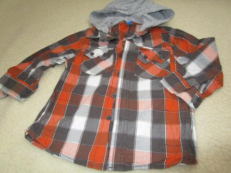 3021. znač. košeľa s kap., dopodopo,116