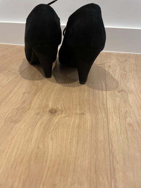 Kotnikove topanky vel 38, 38