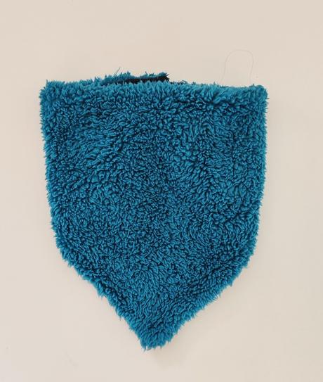 Šatôčka na krk, topomini