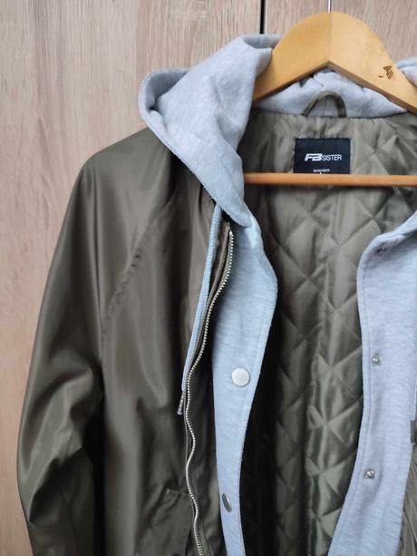 Dámska prechodná bunda / bombera, l