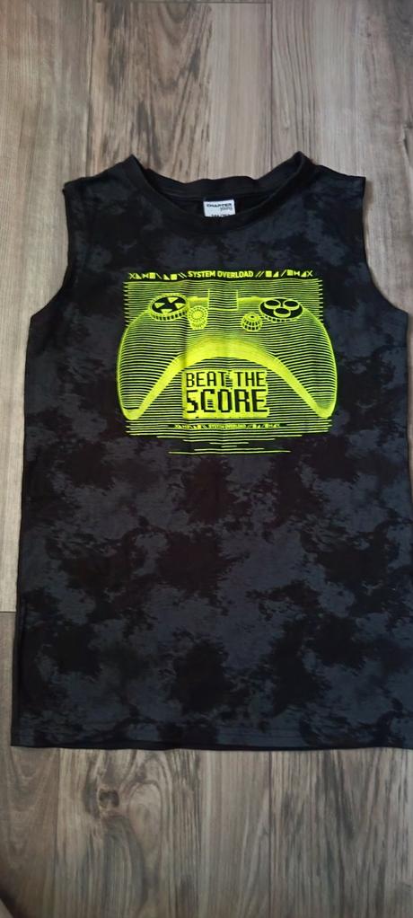 Chlapčenské tielko, chapter young,152