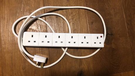 Uk predlžovací kábel,