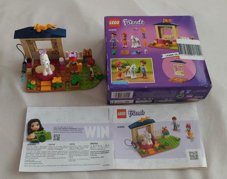 Lego friends 41696 stajňa, 