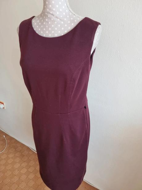 Bordové úpletové biznis šaty 38, f&f,38