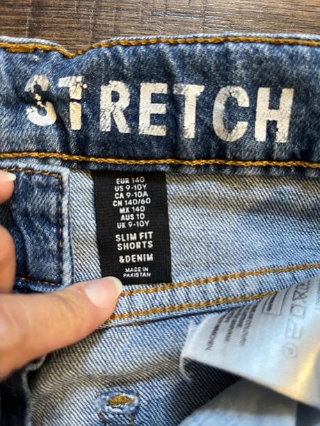 Rifľové kraťasy, h&m,140